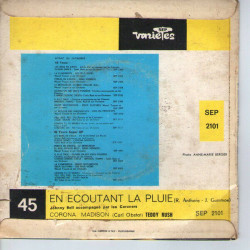 En Écoutant La Pluie