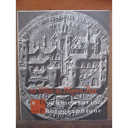 La Documentation photographiqueles villes au moyen age n5 270...