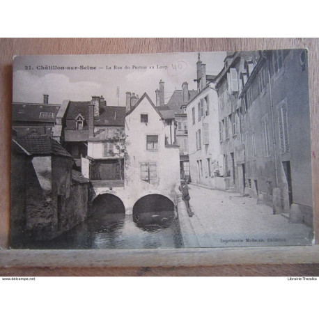 La Rue du Pertuis au Loup La Rue du Pertuis au Loup