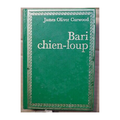 Bari chien loup hachette