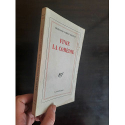 Bertrand poirot delpech Finie la Comédie gallimard
