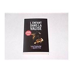 L'enfant dans la valise