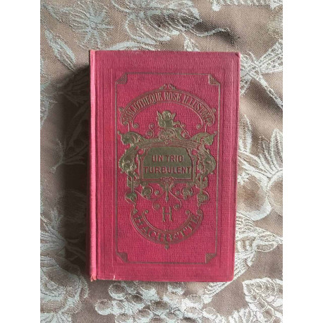 Un trio turbulent - bibliothèque rose illustrée (illustré par Pécoud)