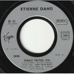 Epaule Tattoo