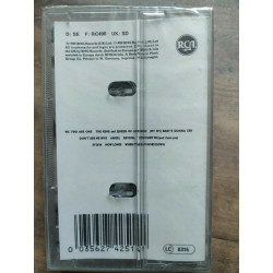 Eurythmics We too are one Cassette Audio-K7 NEUVE SOUS BLISTER